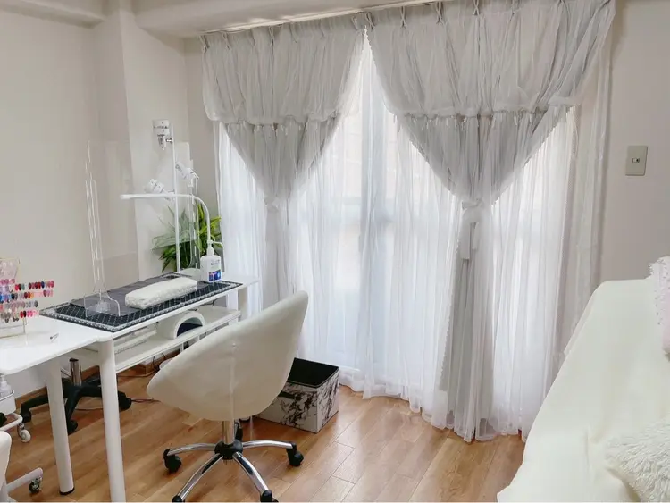 Azel nailsalonの内観・外観1
