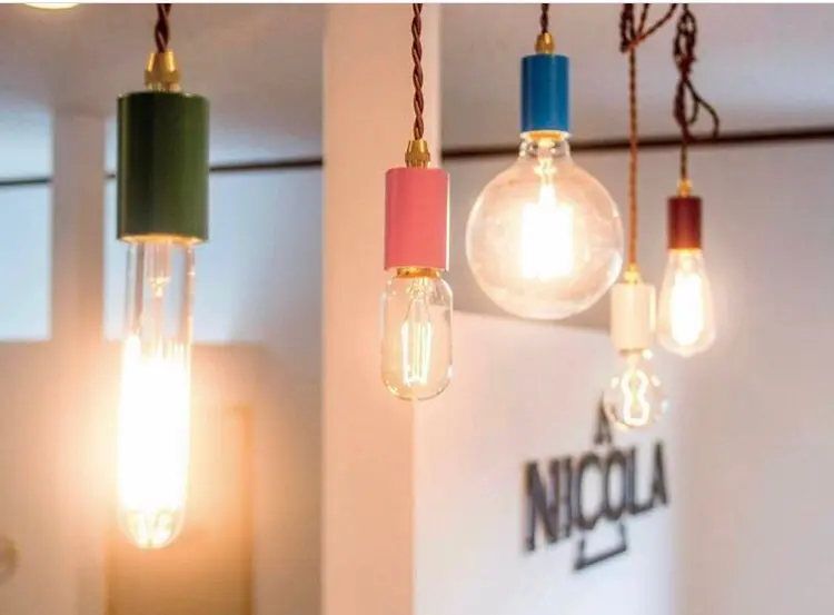 NICOLAの内観・外観1