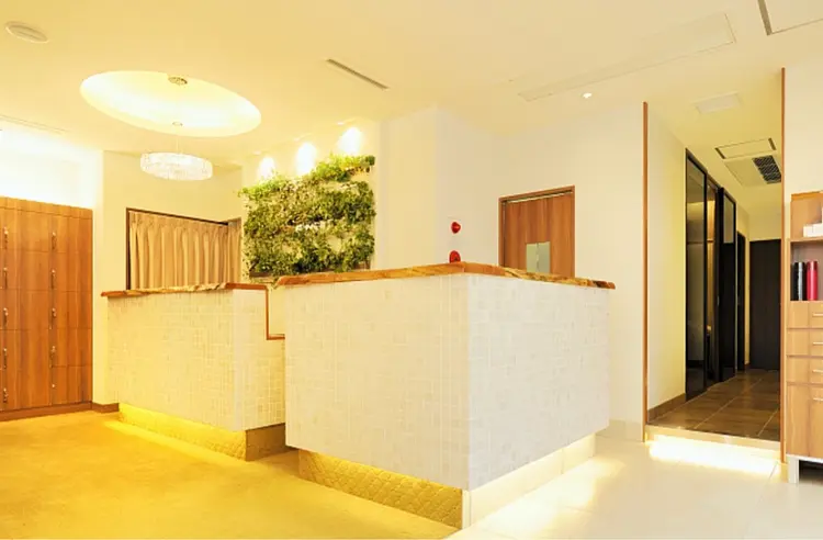 FAHREN-PUREの内観・外観1