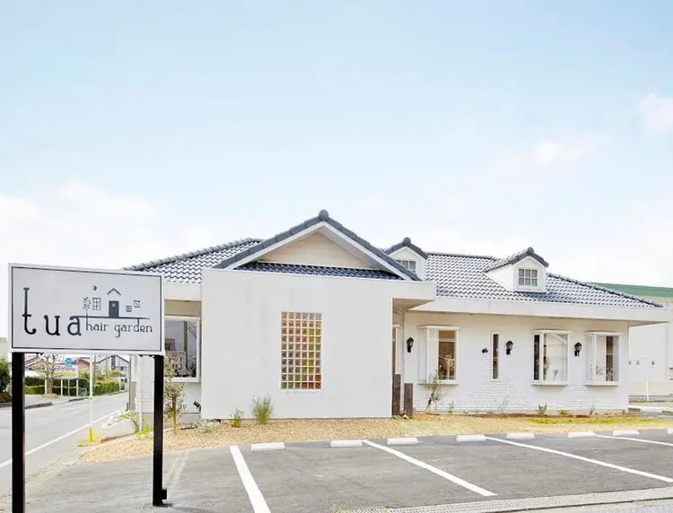 tua  hair gardenの内観・外観1