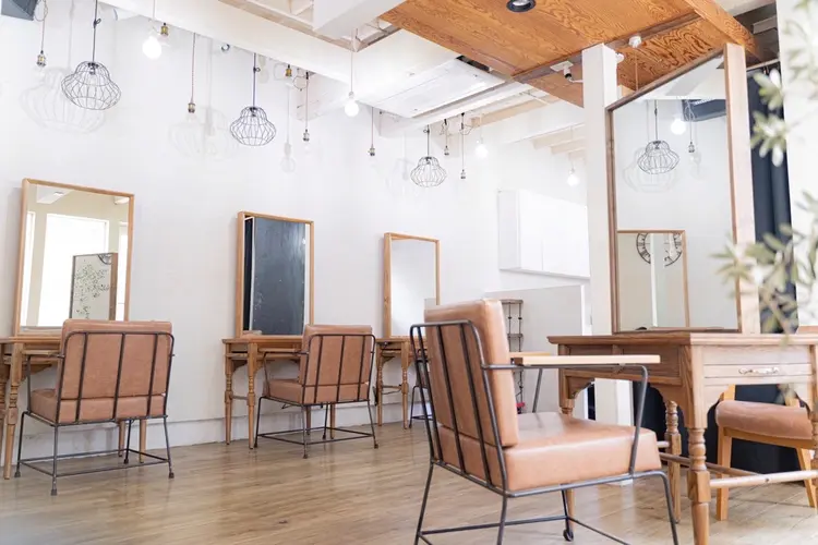 SHARONの内観・外観2