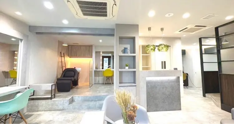 KOEの内観・外観1