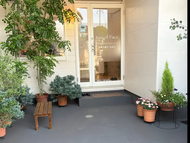 フェイシャルサロンKey of Faceの内観・外観1