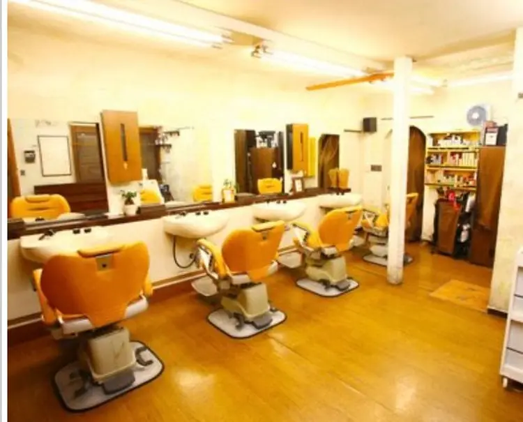 men's  hair sasakiの内観・外観2