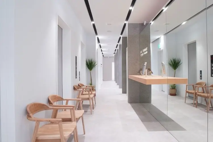 GO TODAY シェアサロン 新宿Aura店の内観・外観1