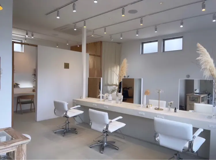 unの内観・外観1