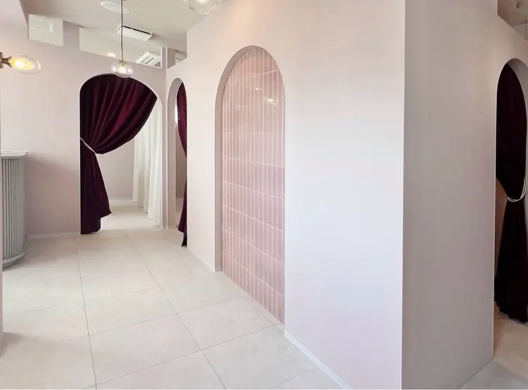 DOREE eyeの内観・外観1