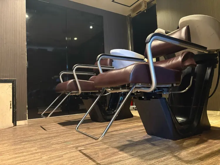 Hairmakefoxの内観・外観2