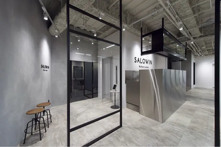 SALOWIN 池袋の内観・外観3