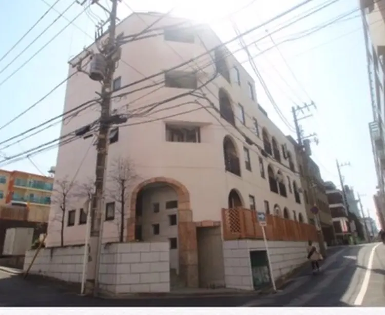 自まつ毛改善サロンHYGGE青葉台の内観・外観1