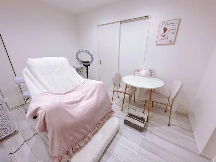 eminaru【エミナル】の内観・外観1