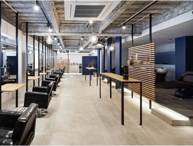 LIFEの内観・外観2