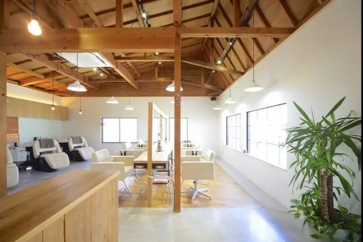 MUKUの内観・外観2