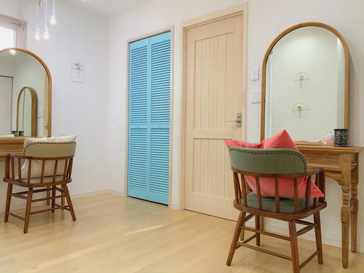 Lome'の内観・外観2