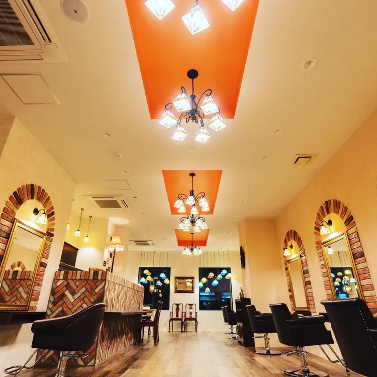 FAVOR  警固店の内観・外観1