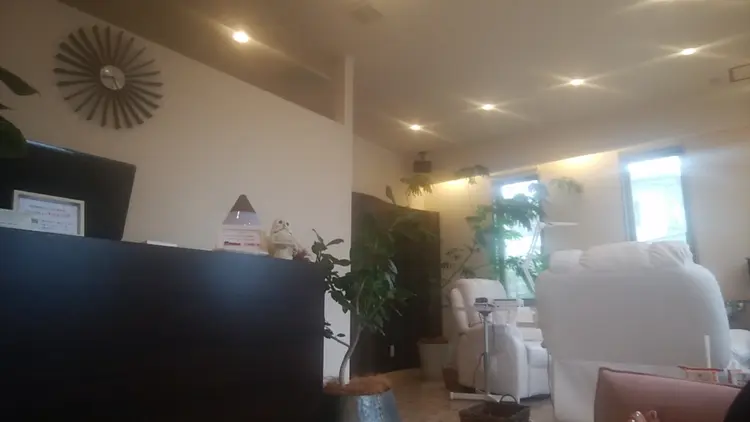 SOMUHANAの内観・外観1