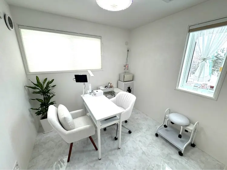 ネイルサロンラスクの内観・外観1