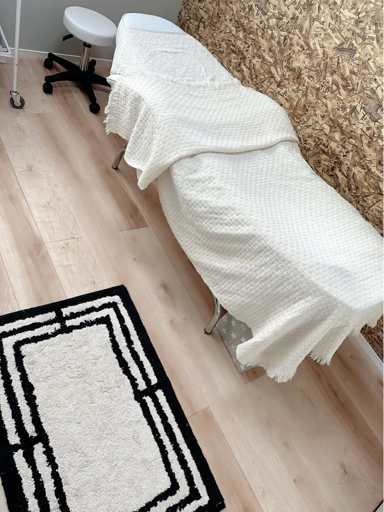 ビューティーサロンNAVYの内観・外観2