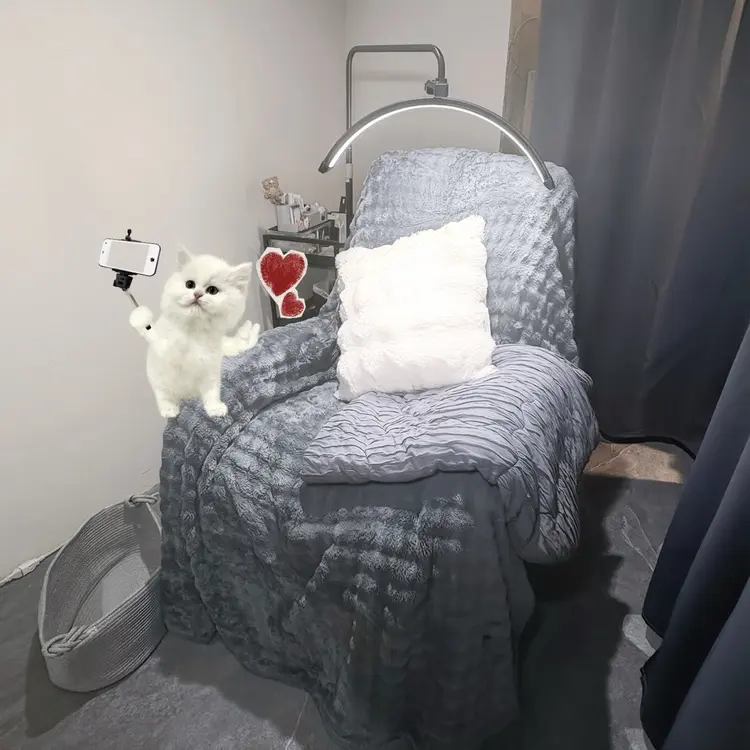 FaB 千葉店の内観・外観2