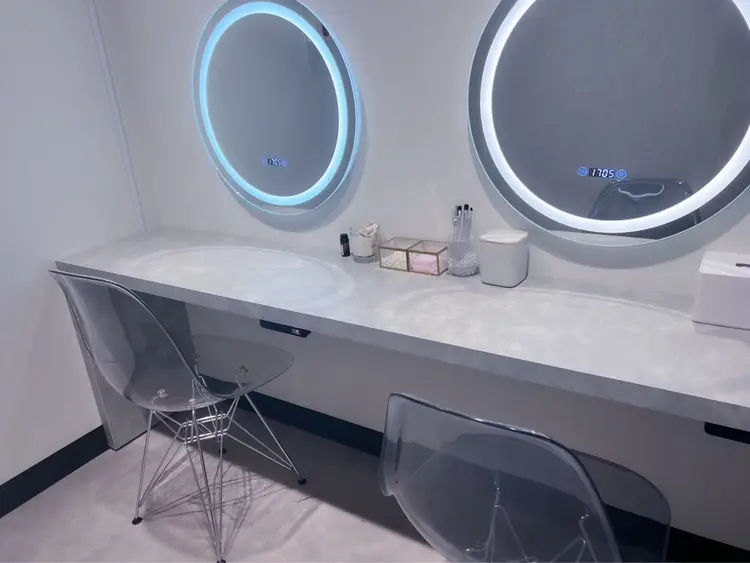 Lanhrの内観・外観3