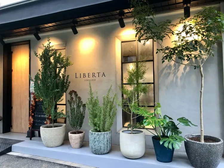 LIBERTAの内観・外観1