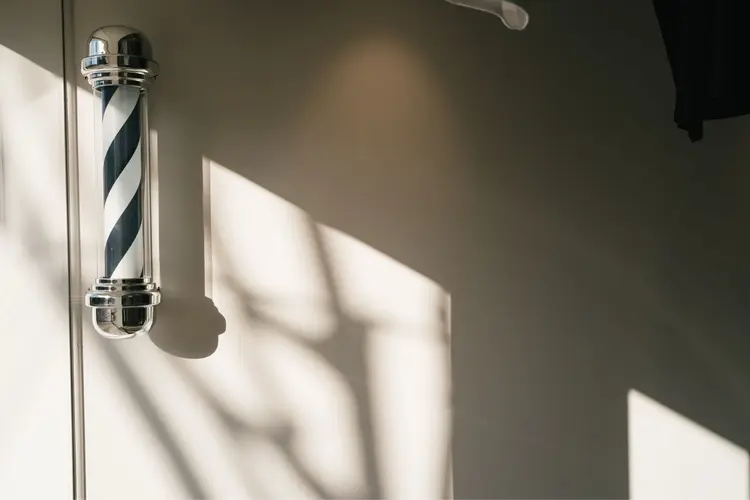 POOLSIDEの内観・外観3