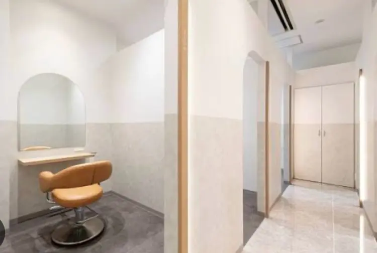 salowin札幌大通り店の内観・外観2