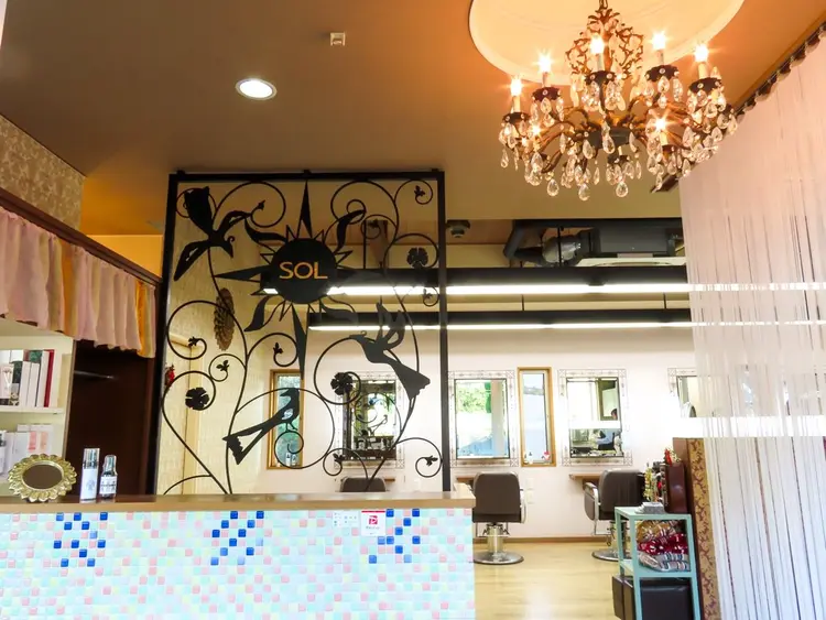 SOLの内観・外観3