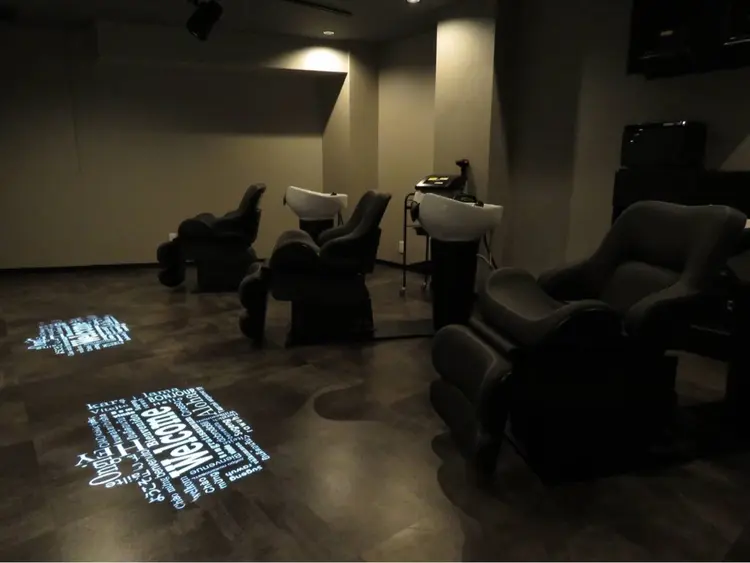 ヘアケア専門店Nerine北千住駅東口学園通り店の内観・外観3