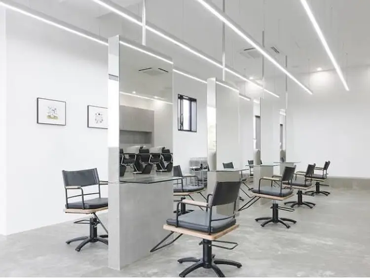 Bobmen’sの内観・外観1