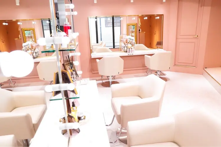 Cherieの内観・外観2