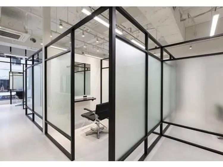 SALOWIN渋谷の内観・外観1