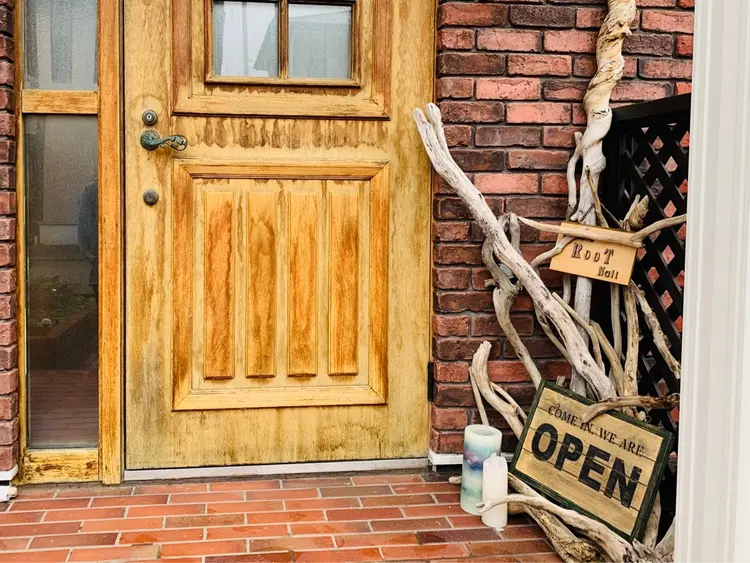 RooT_Nailの内観・外観1