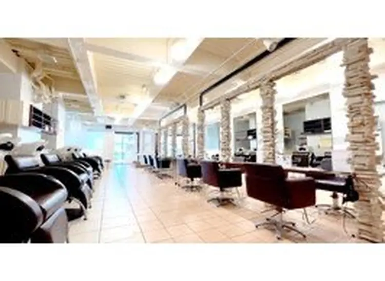 Lee甲子園の内観・外観2