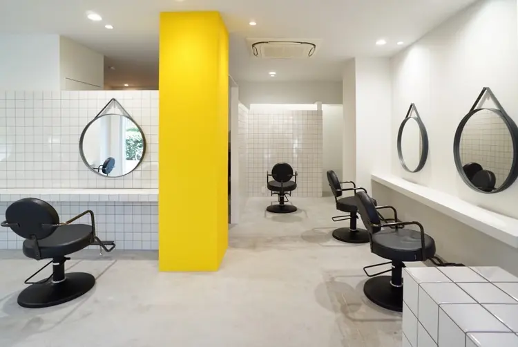 SIEの内観・外観1