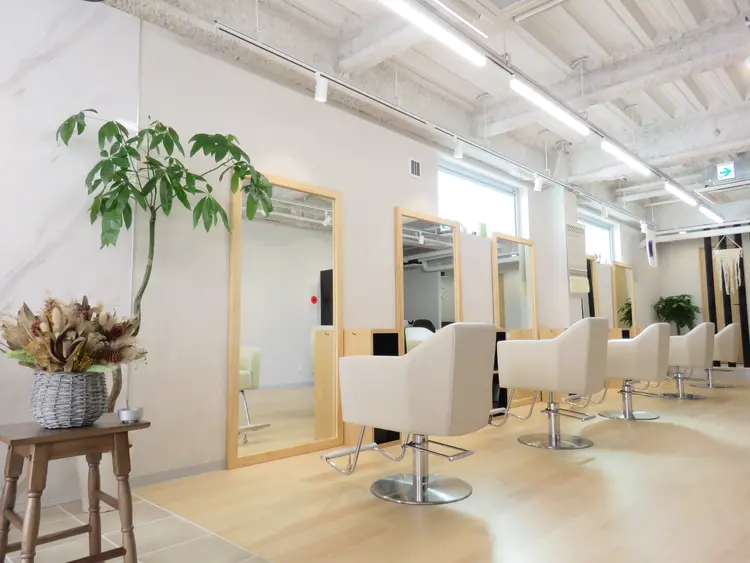 broocH福岡の内観・外観2