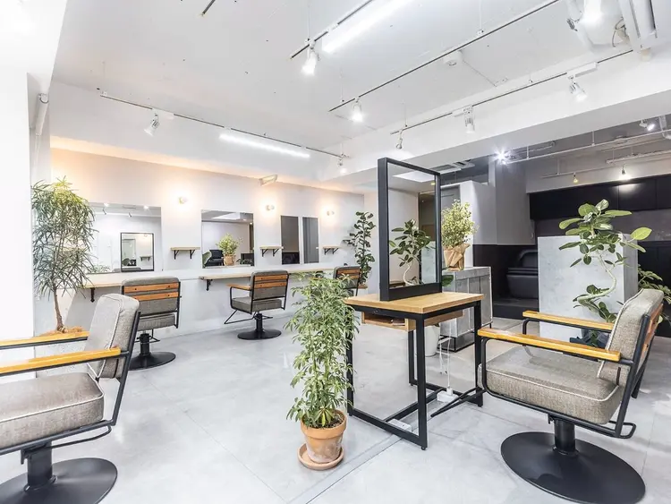 foto 新宿三丁目の内観・外観1