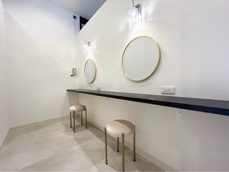 eyelash salon Reyの内観・外観2