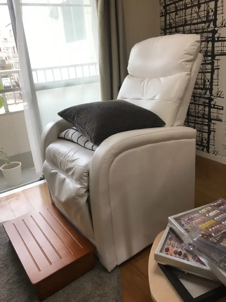 Rの内観・外観2