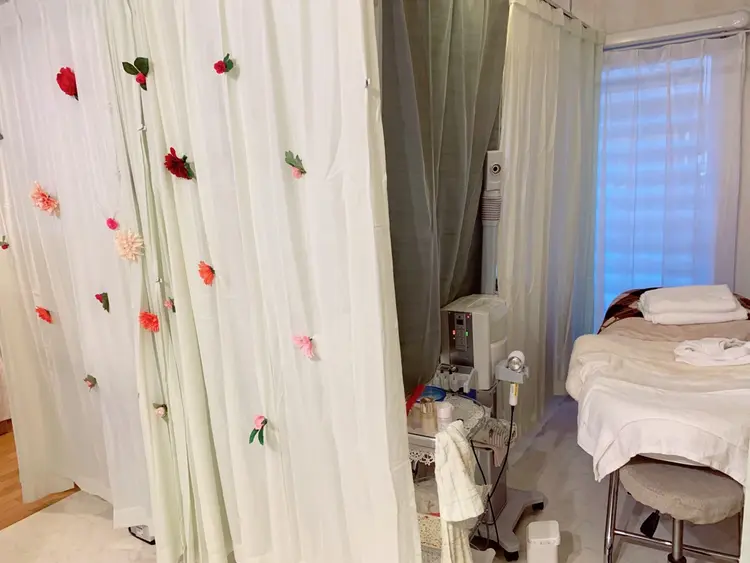 メナードフェイシャルサロン水戸見和店の内観・外観2