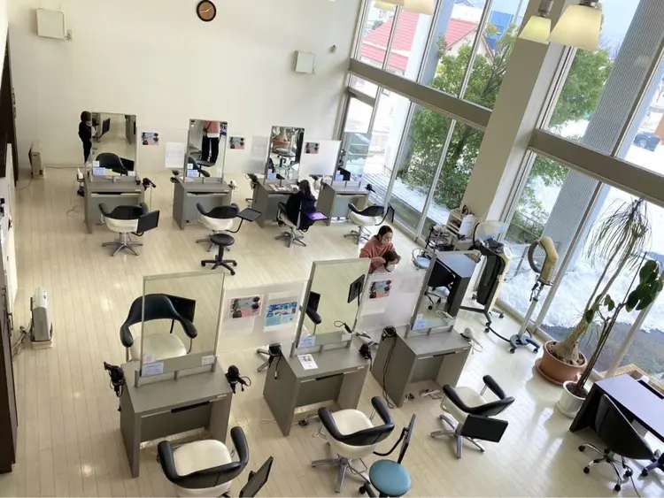 LIPPUL treの内観・外観2