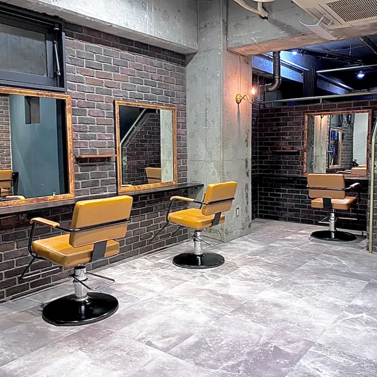 Akuaの内観・外観1