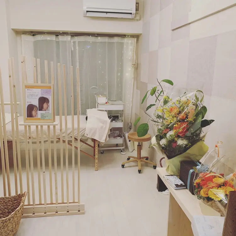 eyelash salonの内観・外観1