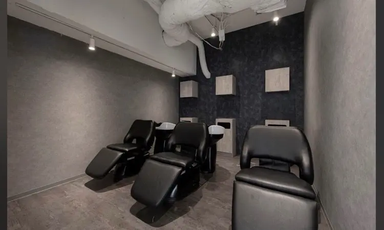 EMANON 池袋西口の内観・外観2