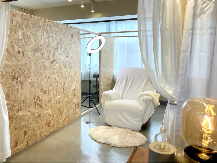 NEMM eyelash/brow＋NAILの内観・外観3