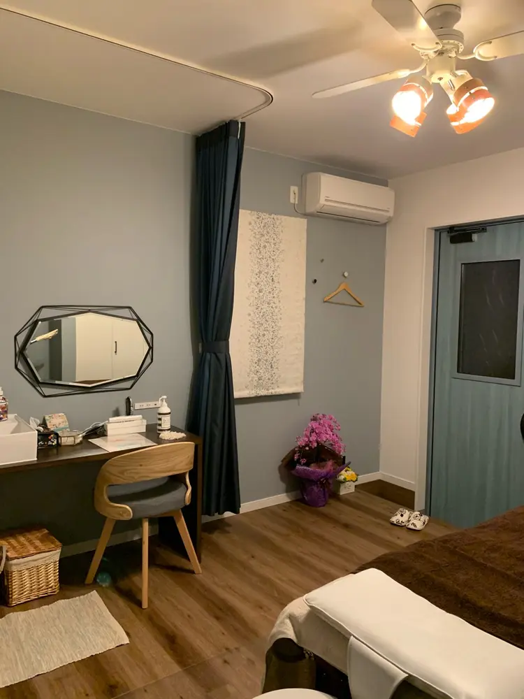 リラクゼーションサロンFleurの内観・外観1