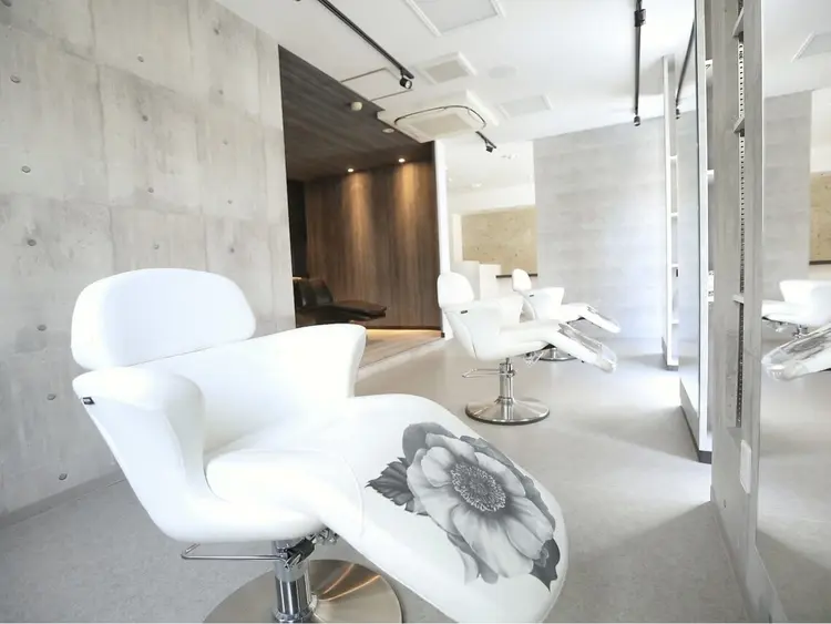 i-goの内観・外観1