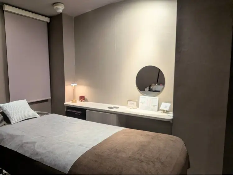 KIKI WAX&BROWの内観・外観1