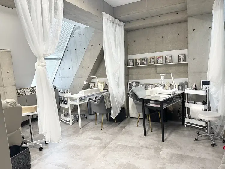 Lumos  nails&eyelashes 北堀江の内観・外観3