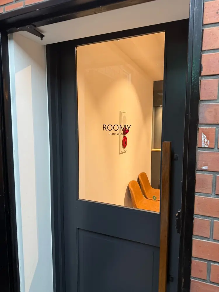 ROOMYsharesalonの内観・外観1